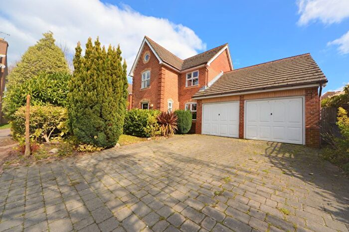 4 Bedroom Detached House To Rent In Topaz Grove, Waterlooville, PO7