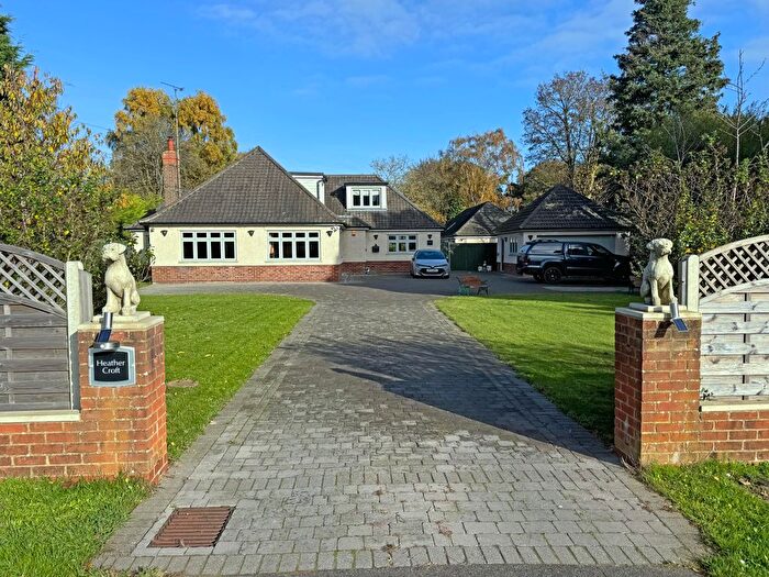 7 Bedroom Detached House For Sale In Felixstowe Road, Nacton, Ipswich, IP10