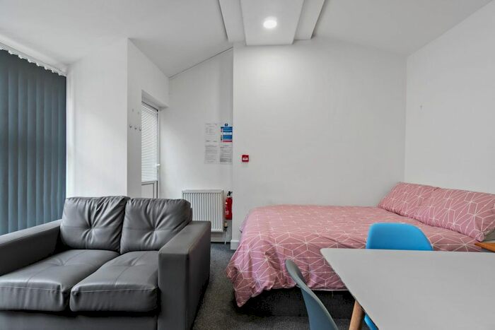 1 Bedroom Studio To Rent In North Road East, Plymouth, Devon, PL4