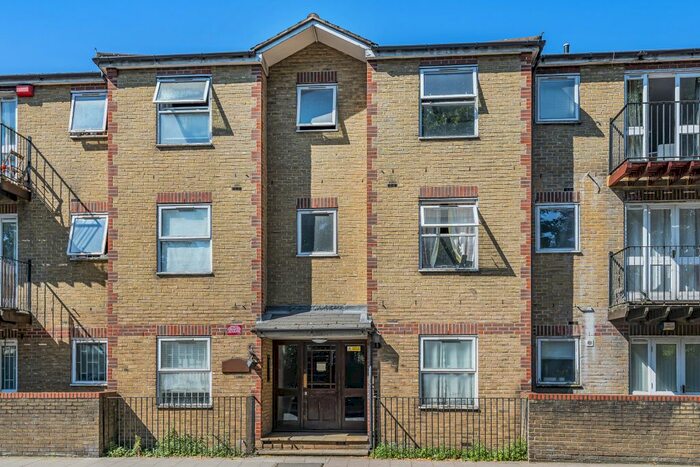 1 Bedroom Flat To Rent In Grange Road, London, SE1