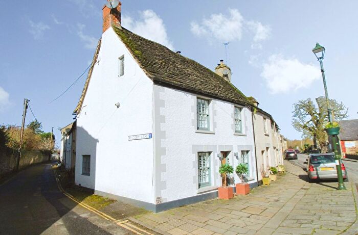 3 Bedroom End Of Terrace House For Sale In High Street, Cricklade, SN6