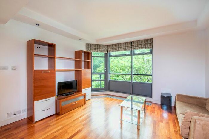 2 Bedroom Flat To Rent In City Road, London, EC1Y