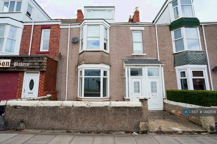 2 Bedroom Flat To Rent In Stanhope Road, South Shields, NE33