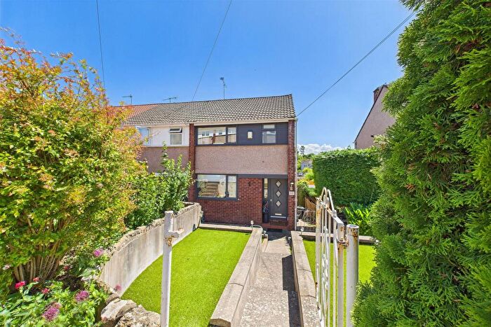 3 Bedroom End Of Terrace House For Sale In Stylish Modern Home In Long Ashton, BS41