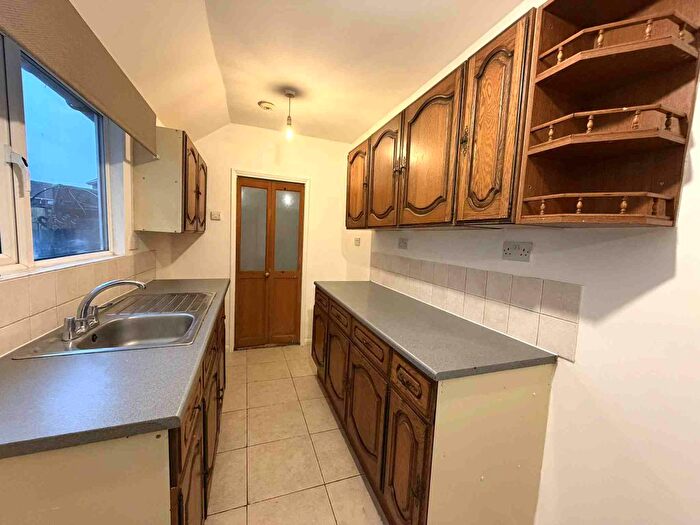 3 Bedroom Terraced House To Rent In Sherwood Road, Sutton-In-Ashfield, NG17