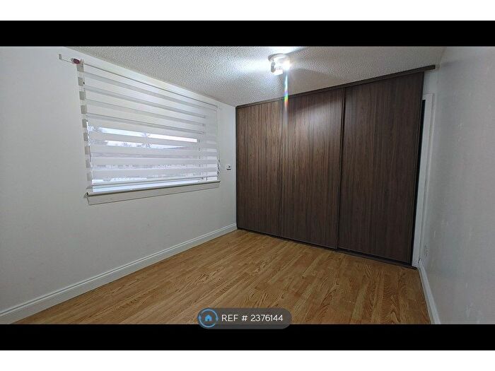 2 Bedroom Flat To Rent In Denmilne Street, Glasgow, G34