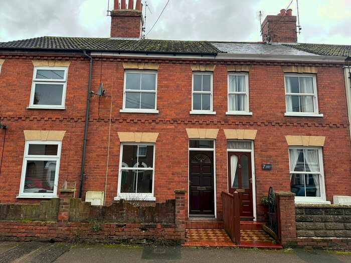 2 Bedroom Terraced House To Rent In Queens Road, Beccles, NR34
