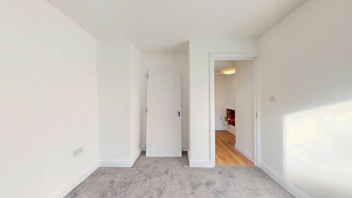 3 Bedroom Flat To Rent In Summerwood Road, Isleworth, TW7