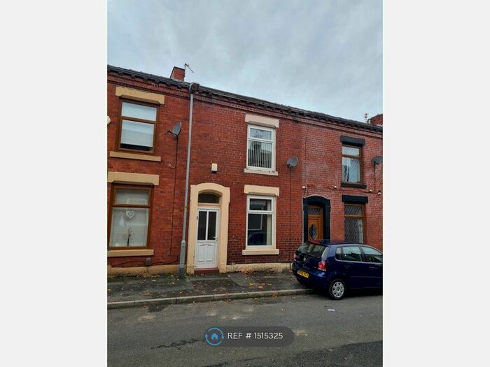 2 Bedroom Terraced House To Rent In Raper Street, Oldham, OL4