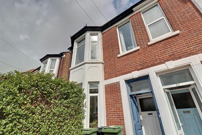 2 Bedroom Flat To Rent In Lowcay Road, Southsea, PO5