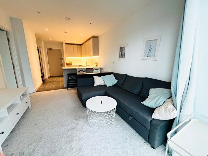 1 Bedroom Flat To Rent In Local Black Friars, Block B, Bury Street, M3