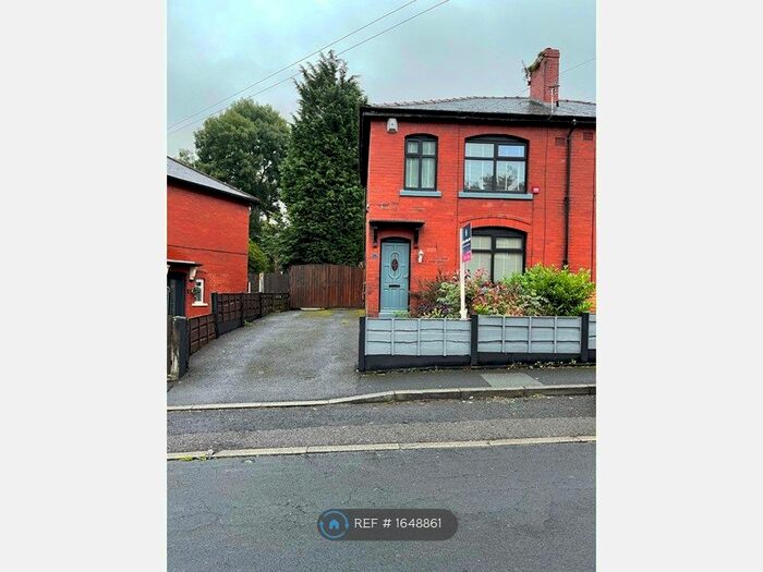3 Bedroom Semi-Detached House To Rent In Hazel Avenue, Bury, BL9
