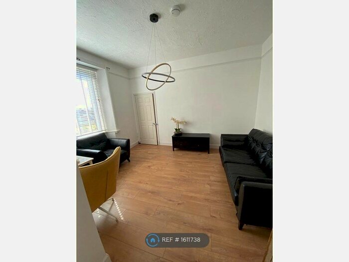 1 Bedroom Flat To Rent In Ashley Terrace, Alloa, FK10