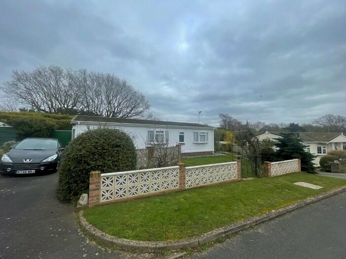 2 Bedroom Park Home For Sale In Priory Court, Priory Park, IP10