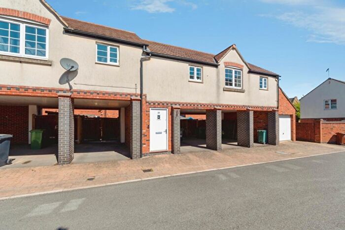 1 Bedroom Town House For Sale In Nine Riggs Square, Birstall, Leicester, Leicestershire, LE4