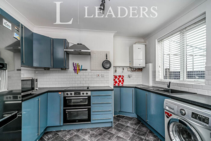 2 Bedroom House To Rent In Winchester Road, Bedford, Bedfordshire, MK42