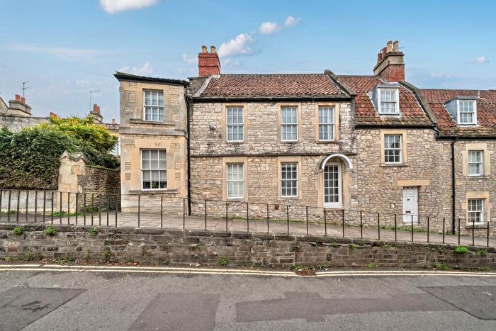 2 Bedroom Maisonette To Rent In Trafalgar Road Bath, BA1