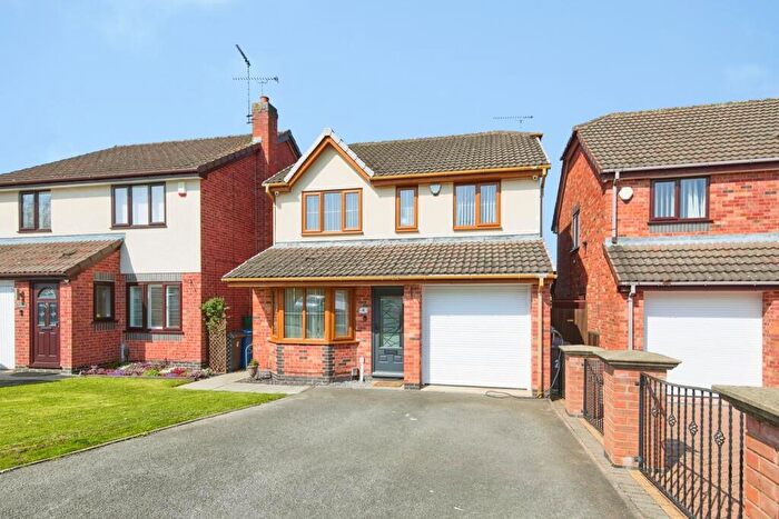 4 Bedroom Detached House For Sale In Turnberry Close, Ilkeston, Derbyshire, DE7