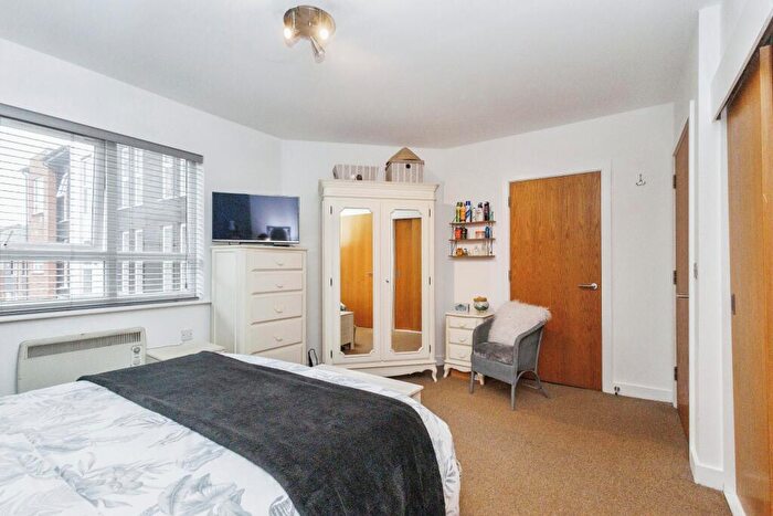 2 Bedroom Flat For Sale In Georgia Avenue, Didsbury, Manchester, Greater Manchester, M20