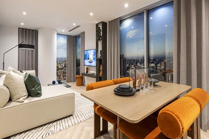 2 Bedroom Apartment To Rent In Bankside, M3