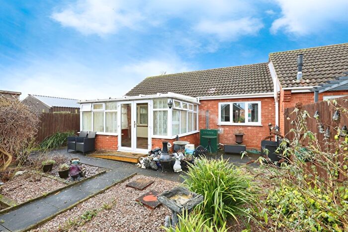 2 Bedroom Semi Detached Bungalow For Sale In Walnut Close, Wisbech St. Mary, Wisbech, PE13