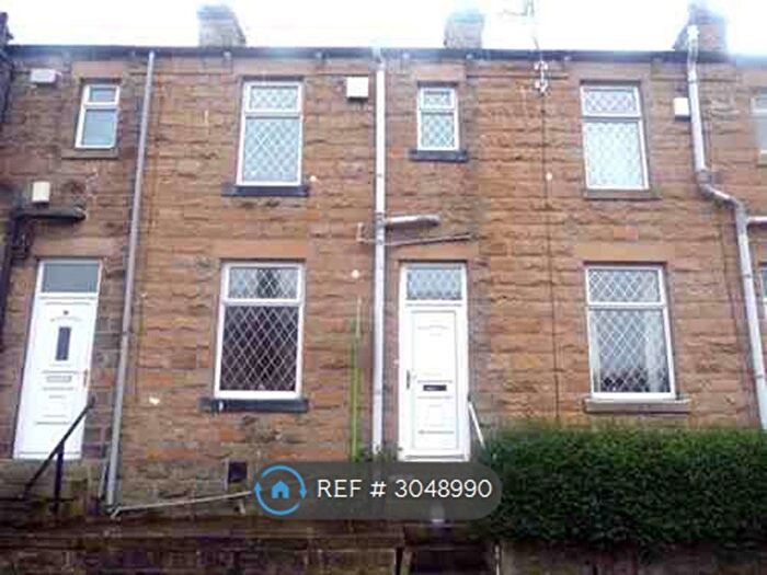 2 Bedroom Terraced House To Rent In Amber St, Batley, WF17