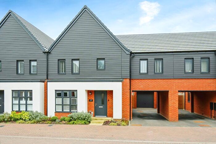 4 Bedroom Terraced House For Sale In Argyle Drive, Abingdon, OX14