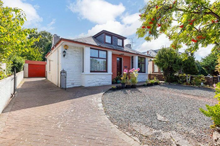 4 Bedroom Detached Bungalow For Sale In Milton Road West, Edinburgh, EH15