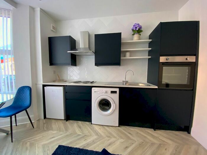 1 Bedroom Flat To Rent In Lochinvar Street, Walton, Liverpool, L9