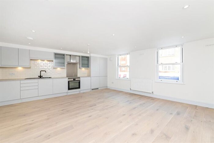 1 Bedroom Flat To Rent In Barnes High Street, London, SW13