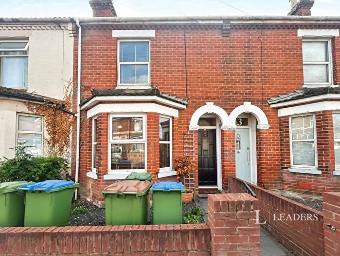 1 Bedroom Flat To Rent In Testwood Road, Southampton, Hampshire, SO15