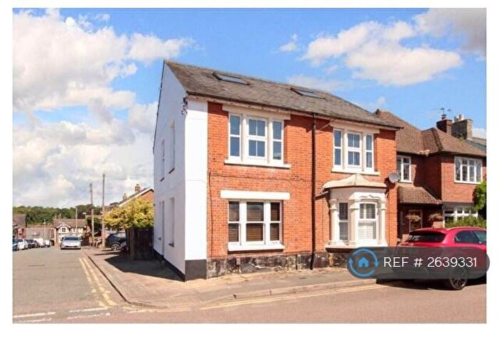 3 Bedroom Maisonette To Rent In Queen Street, Tring, HP23