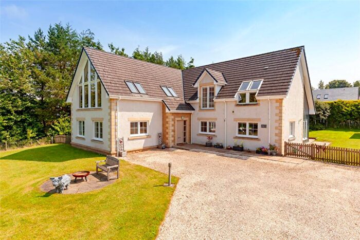 4 Bedroom Detached House For Sale In Castleton Road, Auchterarder, PH3