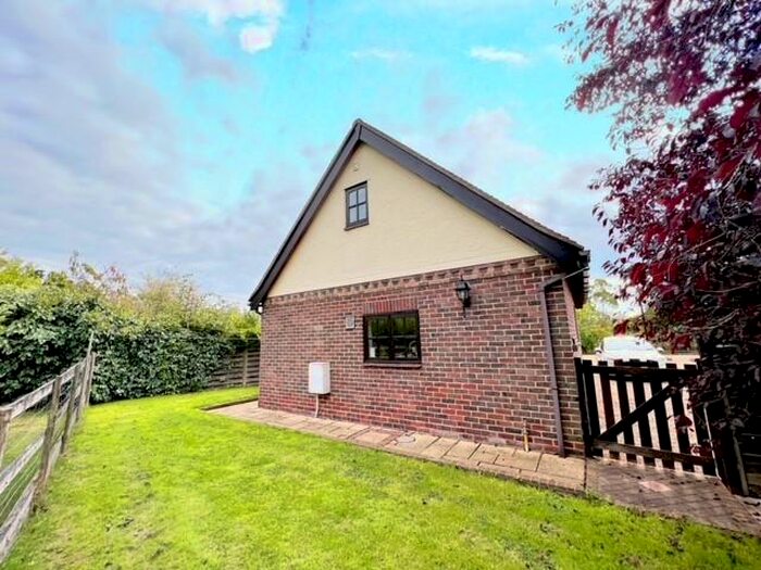 1 Bedroom Apartment To Rent In Billericay, CM12