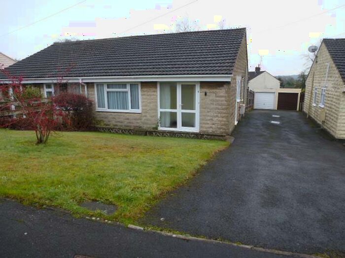 2 Bedroom Bungalow To Rent In Mendip Vale, Coleford, Radstock, BA3