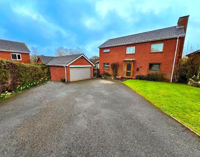 4 Bedroom Detached House For Sale In Copper Beeches Close, Much Dewchurch, Hereford, HR2