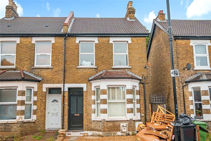 1 Bedroom Flat For Sale In West Street, Bromley, BR1