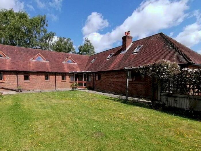4 Bedroom Semi-Detached House To Rent In Moor Farm, Fritham, Lyndhurst, SO43