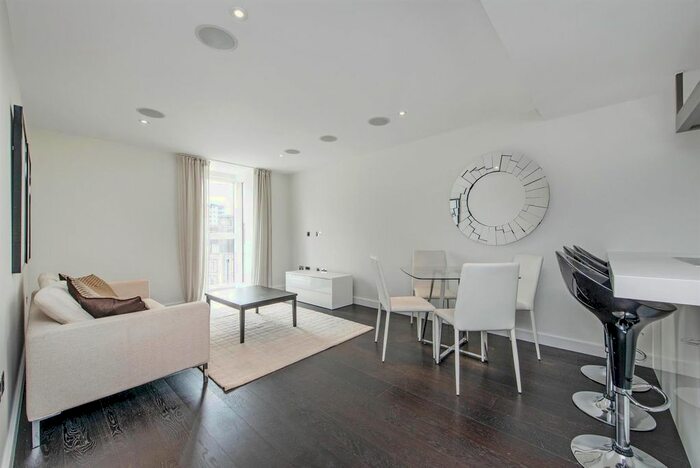 2 Bedroom Flat To Rent In Moore House, Grosvenor Waterside, Gatliff Road, London, SW1W