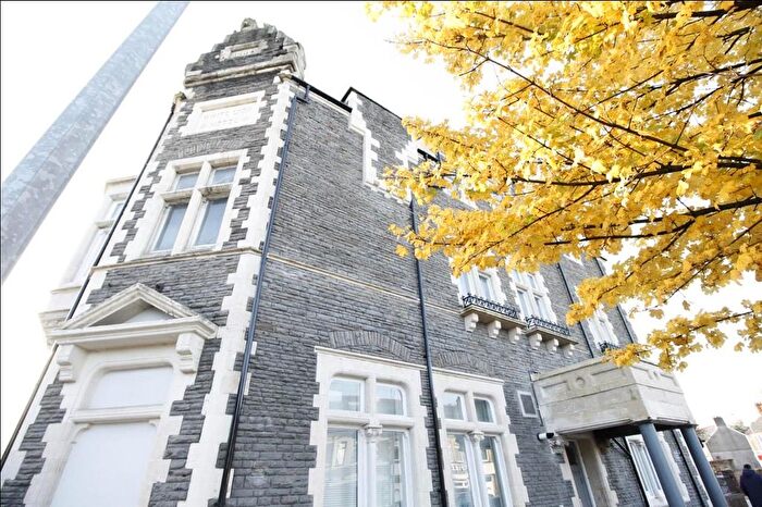 2 Bedroom Flat To Rent In White Lion, / Cowbridge Road West, Cardiff, CF5