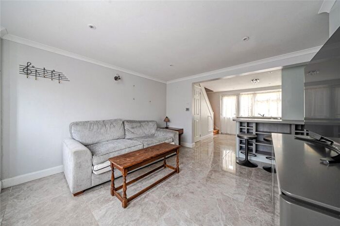 1 Bedroom End Of Terrace House To Rent In London Road, Sevenoaks, Kent, TN13