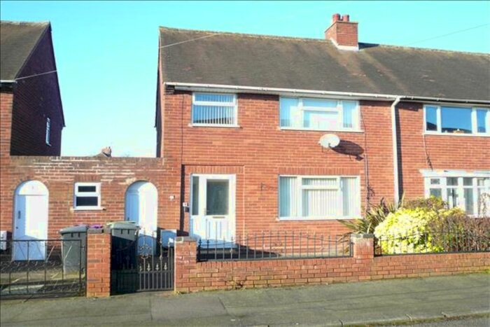 3 Bedroom Semi-Detached House To Rent In Meredith Road, Wolverhampton, WV11
