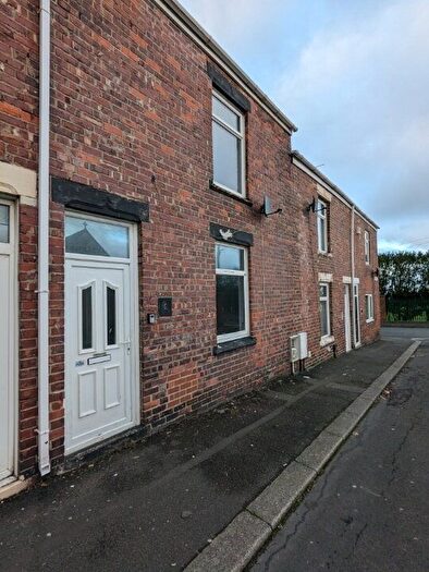 3 Bedroom Terraced House To Rent In Cowell, Street, Horden, Nh, United Kingdom, SR8