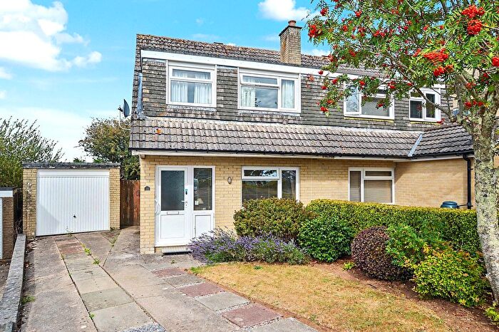 3 Bedroom Semi Detached House For Sale In Killigrew Avenue, Saltash, Cornwall, PL12