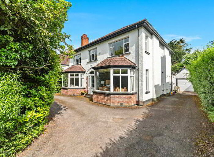4 Bedroom Detached House For Sale In Malone Road, Belfast, BT9