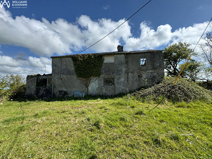 5 Bedroom Character Property For Sale In Cerrigceinwen, Bodorgan, Anglesey, LL62