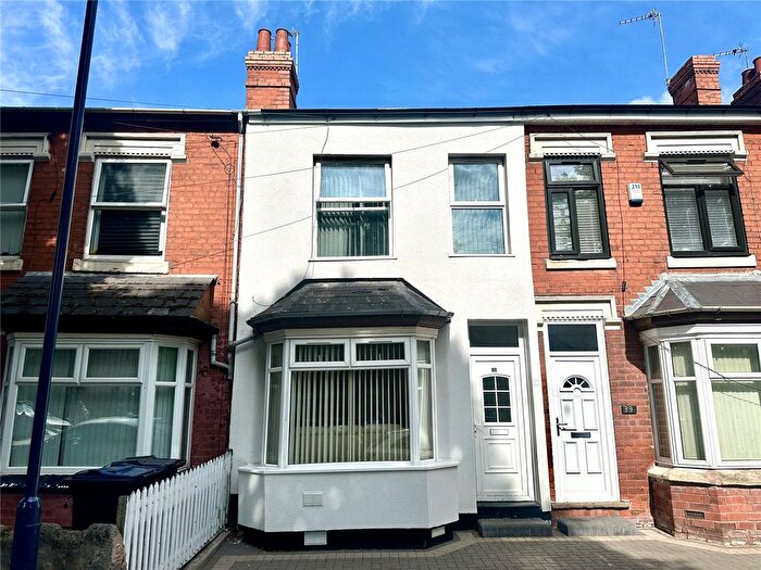 3 Bedroom Terraced House For Sale In Sandbourne Road, Birmingham, West Midlands, B8