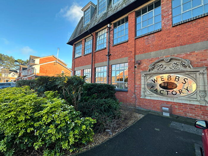 2 Bedroom Apartment For Sale In Webbs Factory, Northampton, NN2