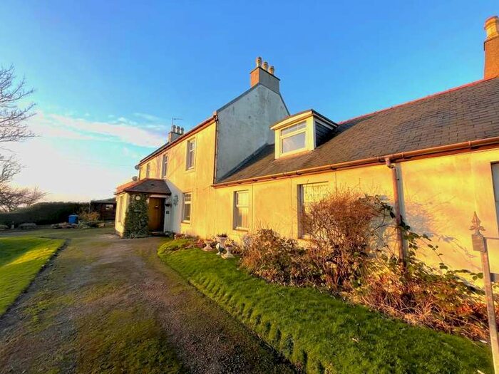 5 Bedroom Farmhouse To Rent In Montfode, Ardrossan, North Ayrshire, KA22