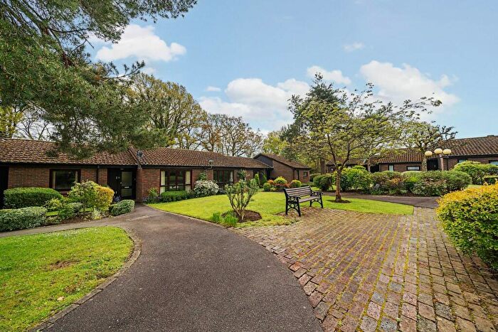 2 Bedroom Retirement Property For Sale In Loxford Court, Elmbridge Road Cranleigh, Elmbridge Village, Surrey, GU6